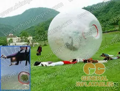 Inflatable zorb ball